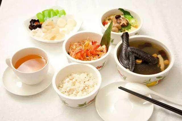 月子餐吃瓜汤,这道瓜汤助力妈妈恢复健康，营养美味两不误