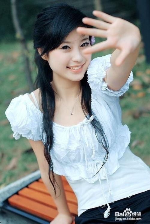 举牌校花吃瓜视频