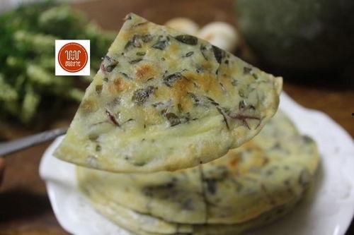 康县二饼吃瓜视频,揭秘农村生活趣味瞬间