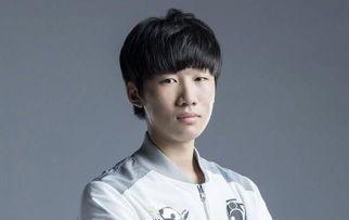 aki吃瓜宁王,揭秘电竞圈背后的故事