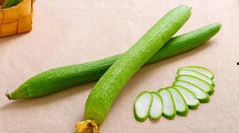 小孩吃瓜太厉害了,孩子吃瓜成瘾，揭秘瓜果的魅力与挑战