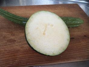 小小酱吃瓜,揭秘娱乐圈那些不为人知的幕后故事