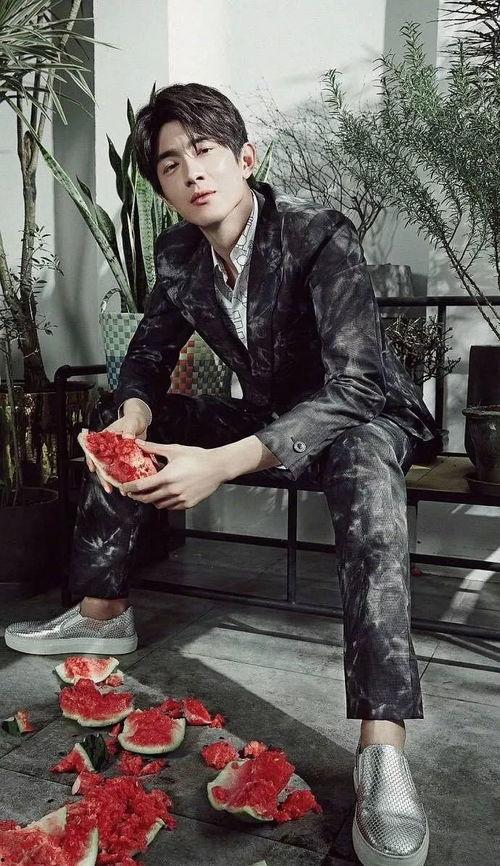 林更新在线吃瓜,揭秘娱乐圈幕后故事