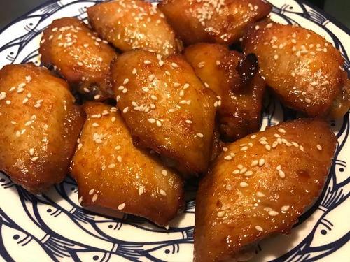 吃瓜萌少女烤鸡,揭秘网红美食背后的故事