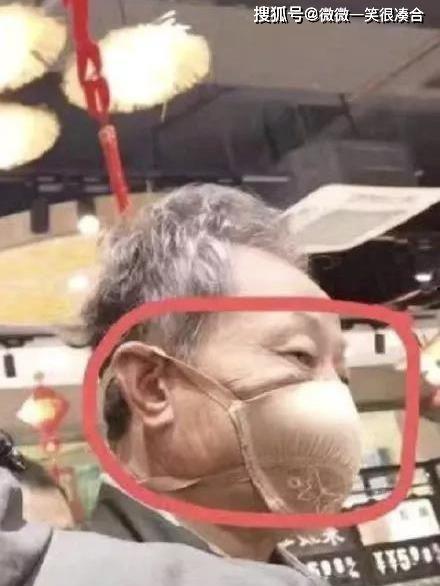 口罩吃瓜群众,揭秘疫情中的社会众生相